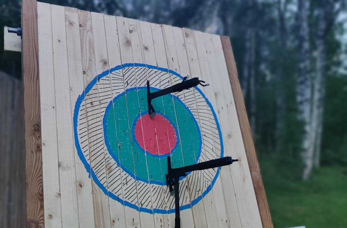 Rajamailla neliottelu