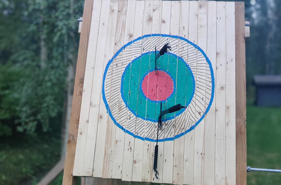 Rajamailla neliottelu