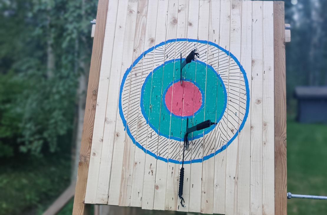 Rajamailla neliottelu