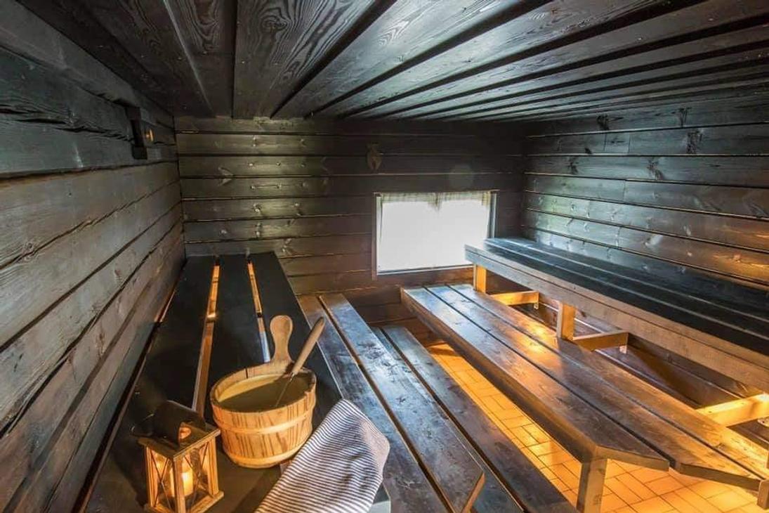 Rantasauna sis&auml;lt&auml; Hiitolanjoki