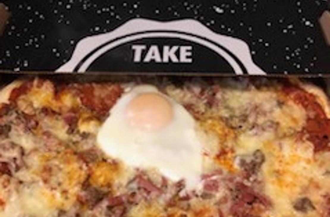 Pizza Aortan repij&auml; Juholan Biisoniareena